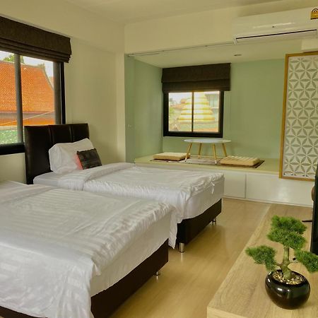 Baan Ploy In (Adults Only) Pansiyon Chiang Mai Dış mekan fotoğraf