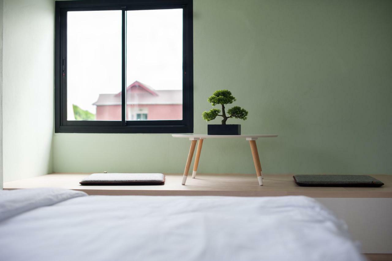 Baan Ploy In (Adults Only) Pansiyon Chiang Mai Dış mekan fotoğraf